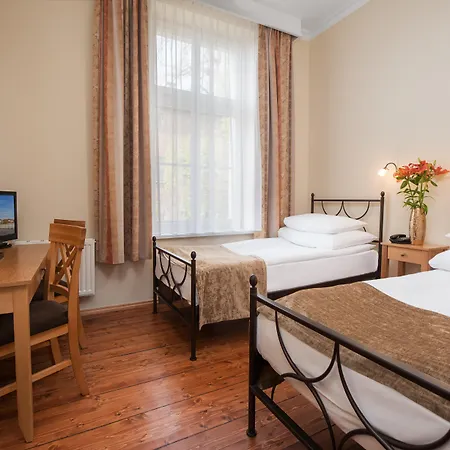 Sedan - Destigo 3* Sopot