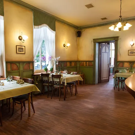 Sedan - Destigo 3* Sopot
