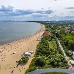Sedan - Destigo Hotel Sopot