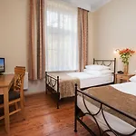 Sedan - Destigo 2* Сопот