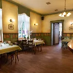 Sedan - Destigo 2* Сопот