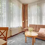 Sedan - Destigo Сопот