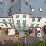 Sedan - Destigo Сопот