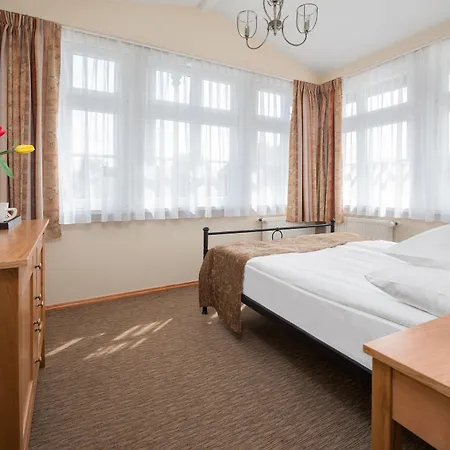 Hotel Sedan - Destigo 3*