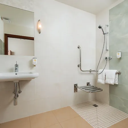 Hotel Sedan - Destigo Sopot