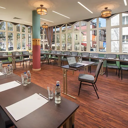 Sedan - Destigo Hotell Sopot