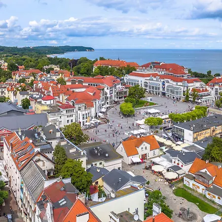 Hotel Sedan - Destigo Sopot