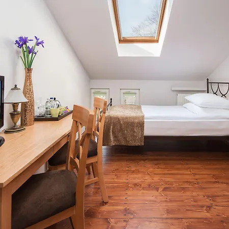 Sedan - Destigo Hotel