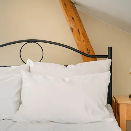 Sedan - Destigo Hotel