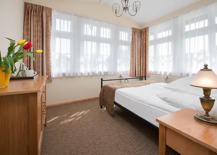 Hotell Sedan - Destigo 2*