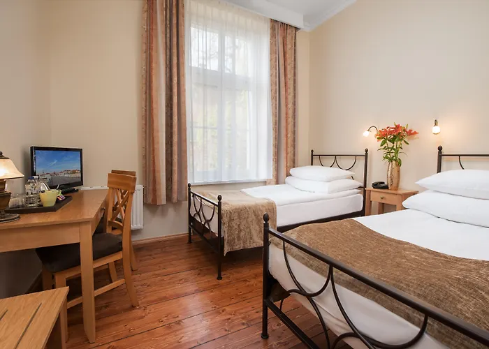 Sedan - Destigo 2* Sopot