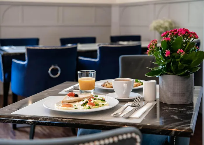 Hotel Sedan - Destigo