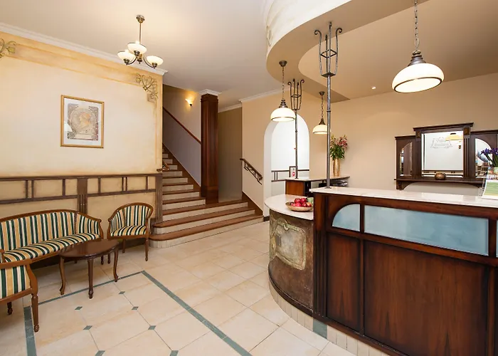 Sedan - Destigo Hotel 2*